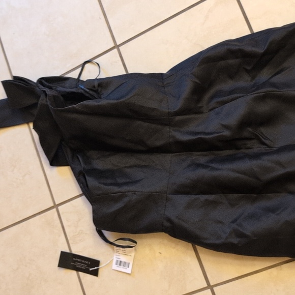 NWT Alfred Sung Bow One-Shoulder Satin Trumpet Gown Black Size 10 - Picture 4 of 14